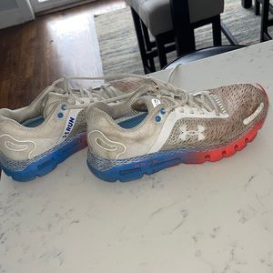 Infinite Hovr Under Armour running shoes
